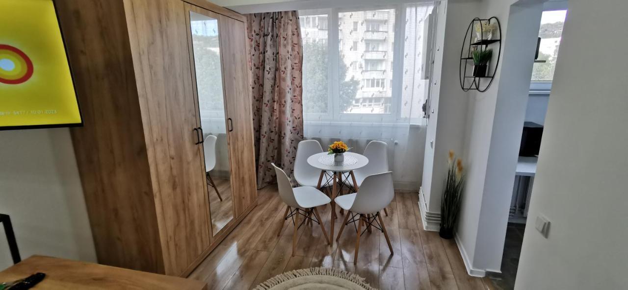 Апартаменти Ana Studio Тиргу-Муреш Екстер'єр фото